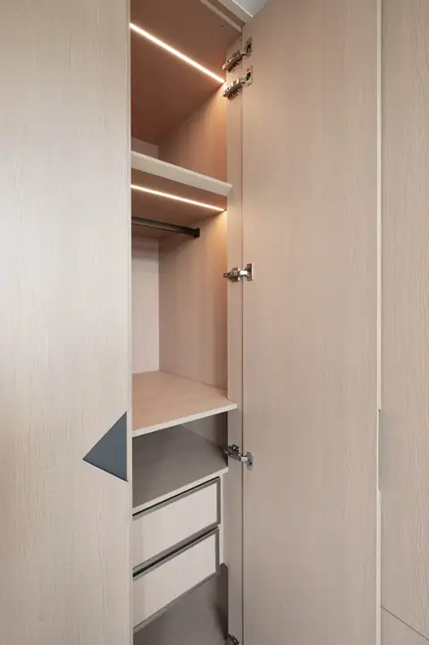 安達臣道安麗苑居屋室內設計 – 暖木奶油色(相片 3)
